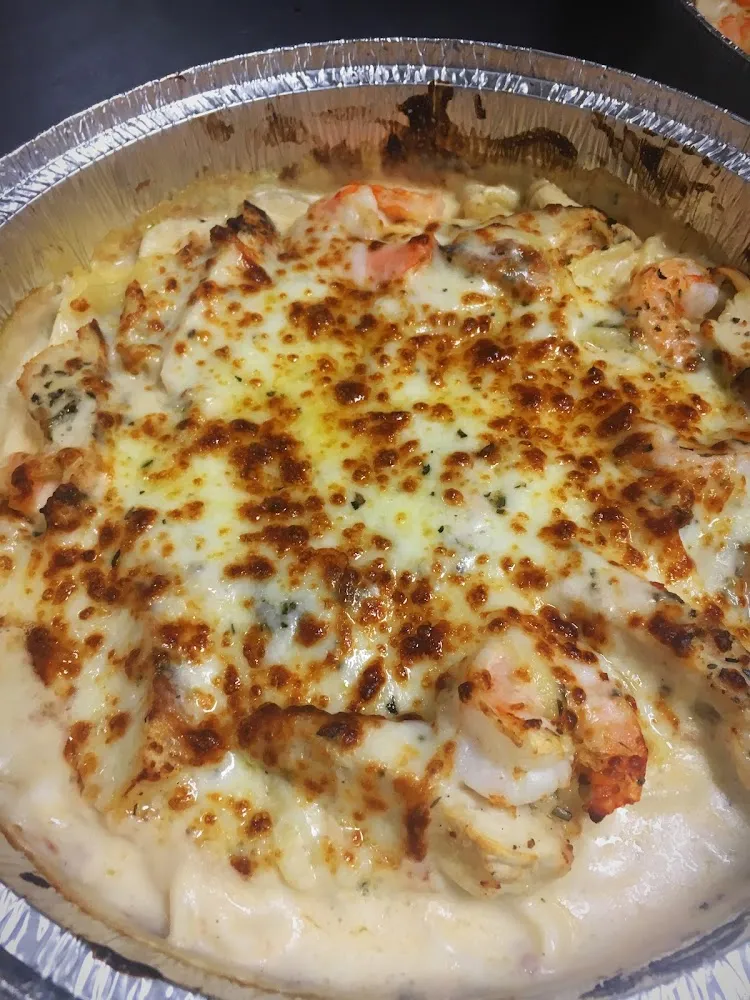 Chicken & Shrimp Alfredo