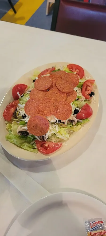 Pepperoni Salad